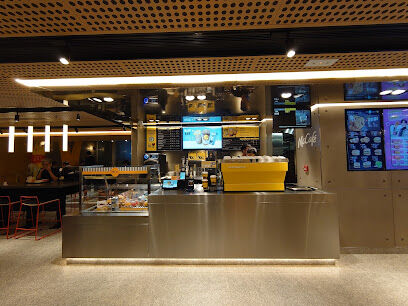 麥當勞 - 尖沙咀廣東道9 號港威大廈四階4002號舖