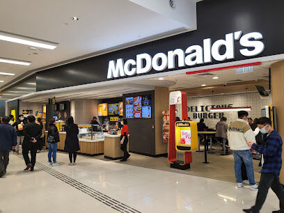 麥當勞 - 沙田白石角香港科學園第二期8W大樓地下S037, S038及S039號鋪
