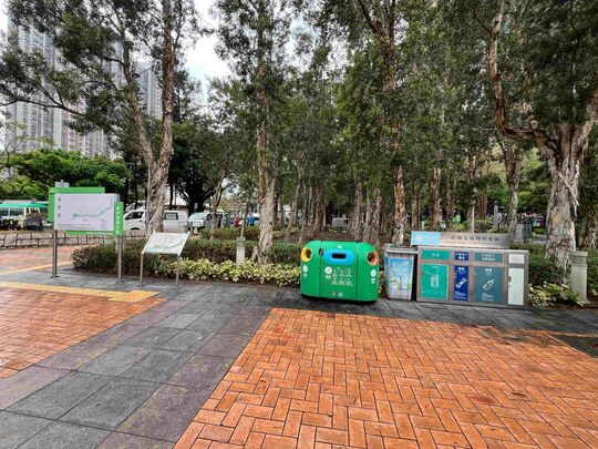 青衣海濱公園 (近青衣碼頭)