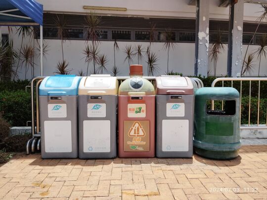 旺角大球場 (近P3 燈柱)