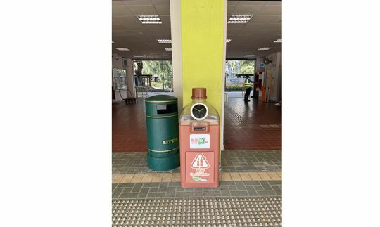 深水埗運動場 (運動場辦事處對出)