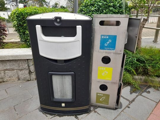 司徒拔道花園 (近涼亭)