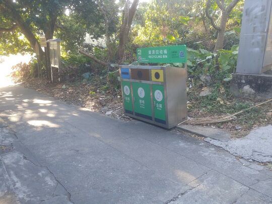 南丫岛大湾新村 37号对面空地