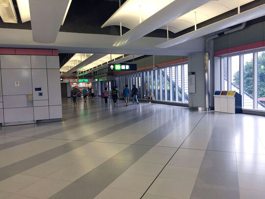 港鐵公司 - 朗屏站