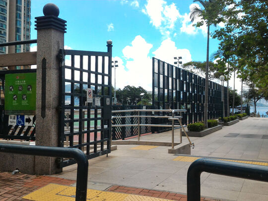 Tai Wan Shan Swimming Pool, 7 Wan Hoi Street, Hung Hom