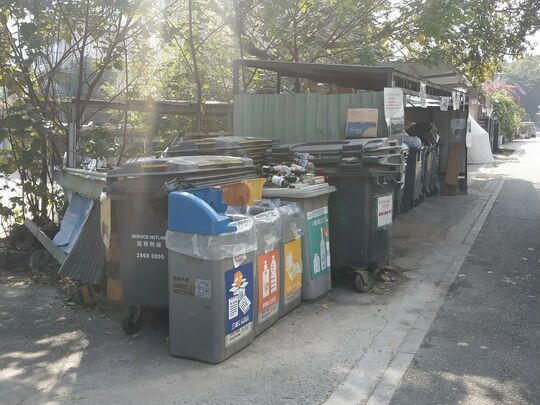 大埔碗窑新屋家村近灯柱VE0657对面