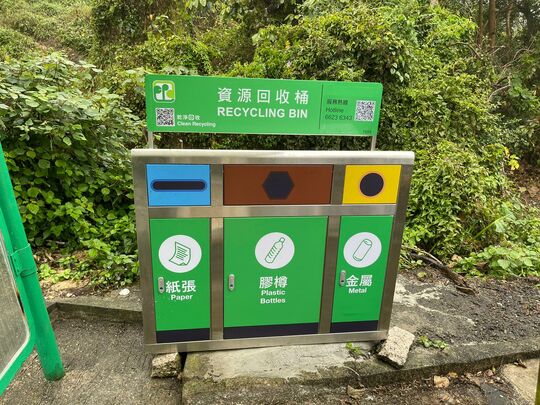 觀音花園巴士站旁, 近近燈柱VA4539