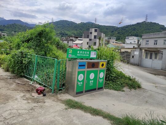 八鄉長莆村 43A 號對出 (近燈柱V6613)