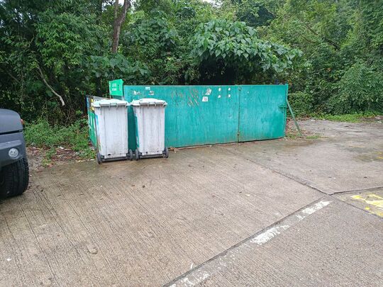 瓦窑头村垃圾收集站