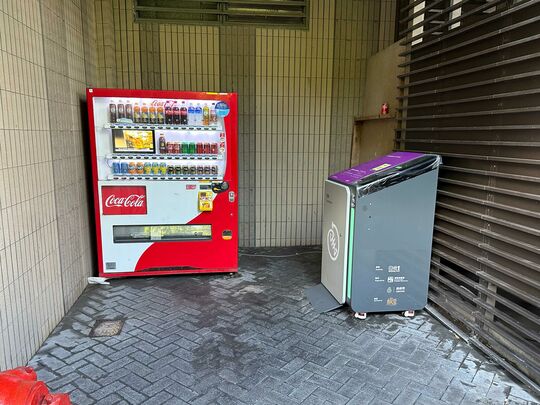 峻瀅第1&2座之間