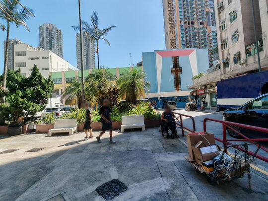 德政圍（海盛大廈對面空地）