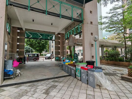 馬鞍山錦龍苑錦龍大道四方亭