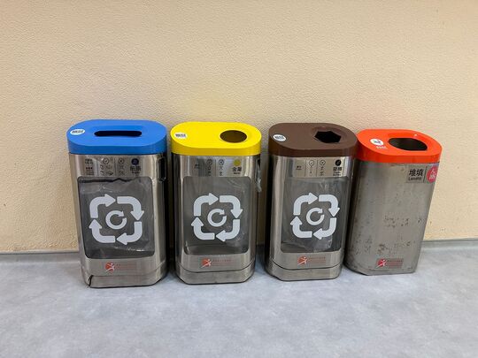 北葵涌邓肇坚体育馆