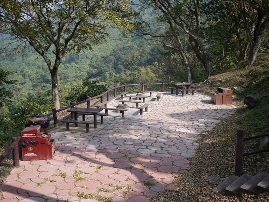 Sai Sha Road Barbecue Site No. 4, Sai Sha Road (near the entrance of Yung Shue O Catch Water)