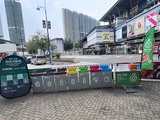 東涌達東路近東涌站對出行人路 (行人天橋底） (2)