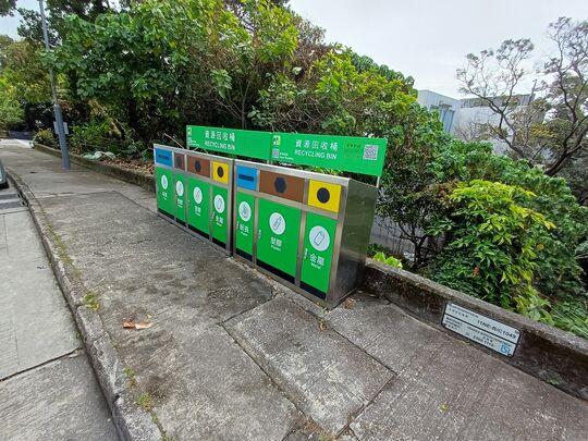 西貢飛霞路垃圾站(SK-4)側